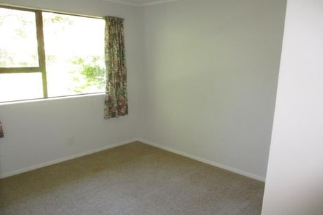 Photo of property in 4 Buckley Grove, Paraparaumu, 5032