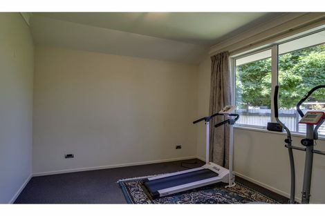 Photo of property in 100 Princes Street, Temuka, 7920