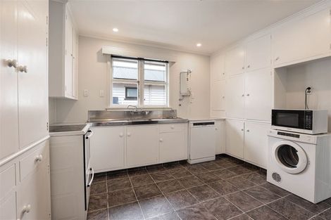Photo of property in 13 Oxford Street, Hampstead, Ashburton, 7700