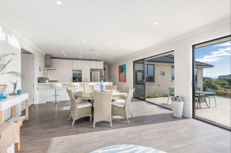 Photo of property in 15 Clansman Terrace, Gulf Harbour, Whangaparaoa, 0930