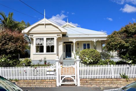 Photo of property in 7 Grahame Street, Devonport, Auckland, 0624