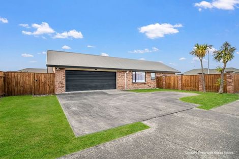 Photo of property in 1 Nevada Way, Kelvin Grove, Palmerston North, 4414