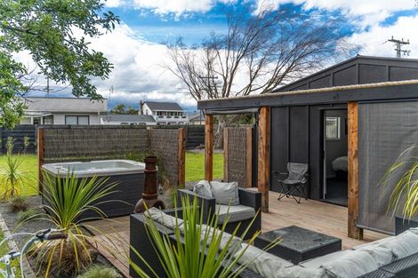 Photo of property in 2 Daniel Street, Martinborough, 5711