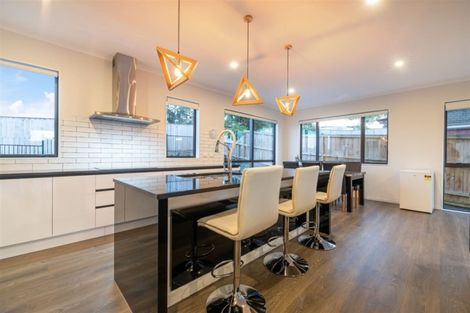 Photo of property in 23 Korihi Drive, Swanson, Auckland, 0614