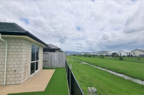 Photo of property in 32 Cupples Street, Papamoa Beach, Papamoa, 3118