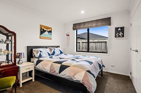 Photo of property in 17 Dreaver Drive, Waitara, 4320