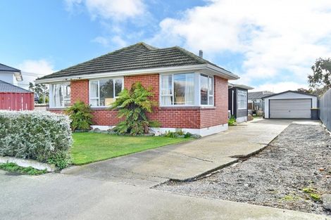 Photo of property in 9 Wildwood Avenue, Wainoni, Christchurch, 8061