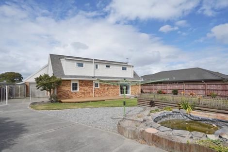 Photo of property in 35 Beauford Place, Parklands, Christchurch, 8083
