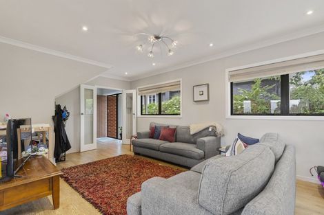 Photo of property in 87 Grand Vue Road, Kawaha Point, Rotorua, 3010