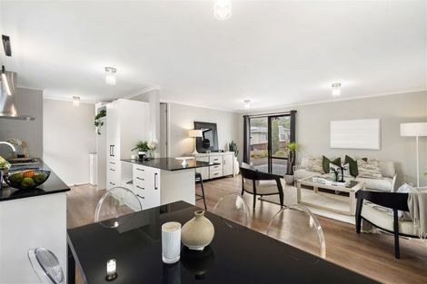 Photo of property in 2/14 Moxham Grove, Massey, Auckland, 0614