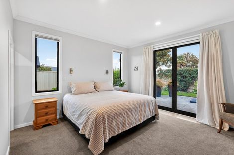 Photo of property in 21 Brooklands Drive, Havelock North, 4130