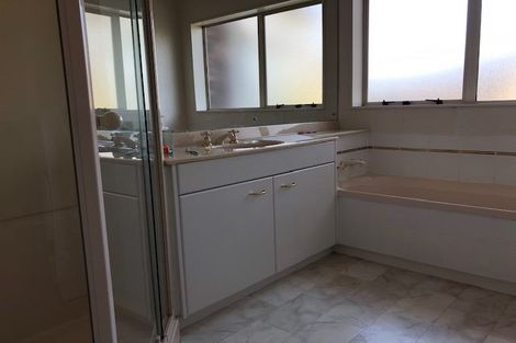 Photo of property in 53 Kenmure Avenue, Forrest Hill, Auckland, 0620