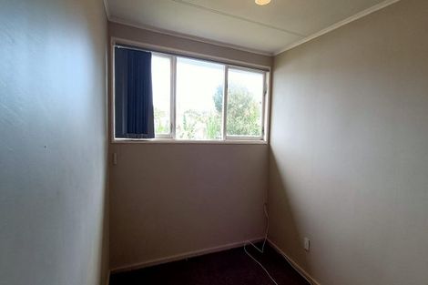 Photo of property in 2/12 Olive Crescent, Papatoetoe, Auckland, 2025