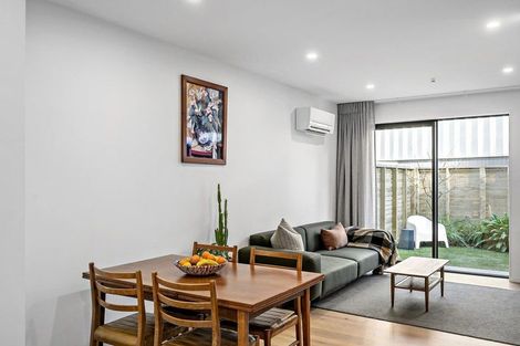 Photo of property in 8c Ferry Road, Days Bay, Lower Hutt, 5013