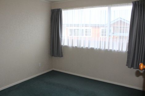 Photo of property in 9a Calder Place, Winton, 9720