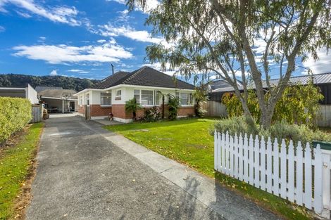 Photo of property in 3 Ruahine Street, Trentham, Upper Hutt, 5018