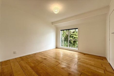 Photo of property in 7/108 West Coast Road, Glen Eden, Auckland, 0602