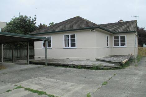 Photo of property in 42 Savage Crescent, West End, Palmerston North, 4412
