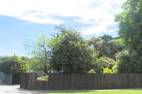 Photo of property in 2 Lake Terrace Road, Burwood, Christchurch, 8061