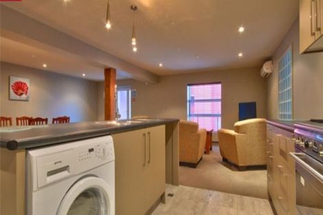 Photo of property in 5/2 Manor Place, Dunedin Central, Dunedin, 9016