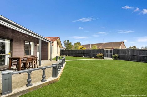 Photo of property in 12 Mchaffies Place, Wainoni, Christchurch, 8061