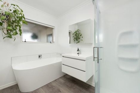 Photo of property in 6a Marwood Place, Mount Maunganui, 3116