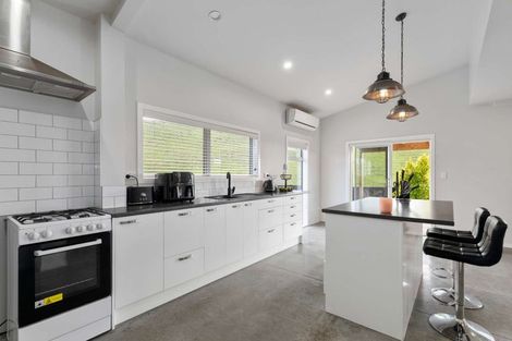 Photo of property in 48 Binns Road, Karioitahi, Waiuku, 2683