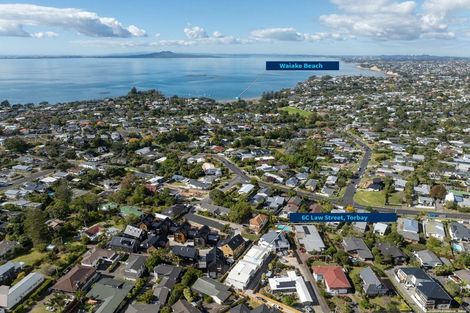 Photo of property in 6c Law Street, Torbay, Auckland, 0630