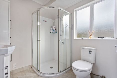 Photo of property in 3 Martin Jugum Lane, Ranui, Auckland, 0612