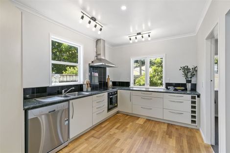 Photo of property in 46 Moores Valley Road, Wainuiomata, Lower Hutt, 5014