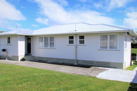 Photo of property in 13 Driver Crescent, Cannons Creek, Porirua, 5024