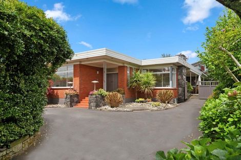 Photo of property in 42 Devon Street, Glenholme, Rotorua, 3010