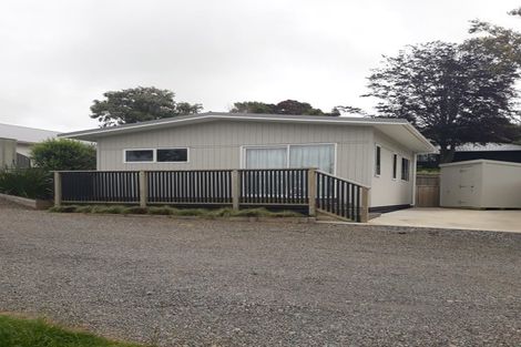 Photo of property in 104 Carthew Street, Okato, 4335