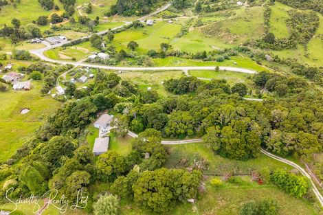 Photo of property in 43b Hook Road, Paparoa, 0571