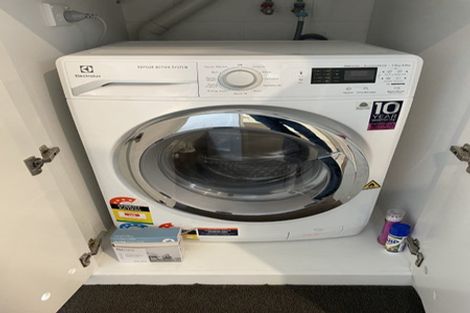 Photo of property in 3/83 Austin Street, Mount Victoria, Wellington, 6011