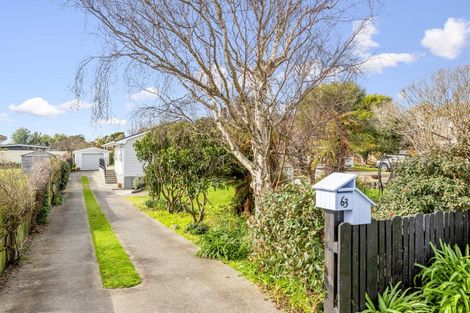 Photo of property in 63 Martin Road, Paraparaumu Beach, Paraparaumu, 5032