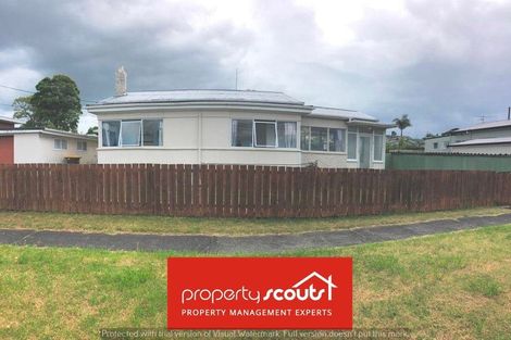 Photo of property in 9 Karaka Street, New Lynn, Auckland, 0600