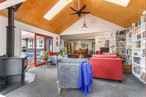 Photo of property in 12 Dixon Street, Carterton, 5713