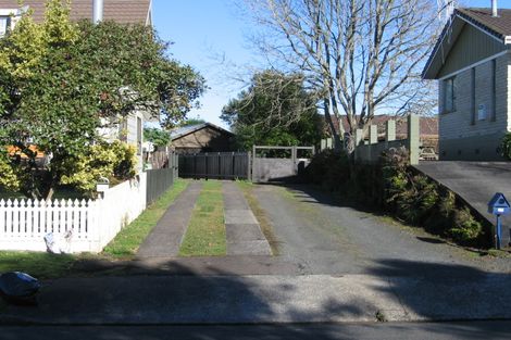 Photo of property in 27 Hamblyn Crescent, Nawton, Hamilton, 3200