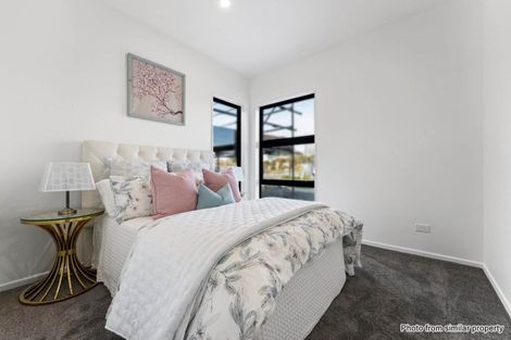 Photo of property in 3 Taiororua Avenue, Massey, Auckland, 0614