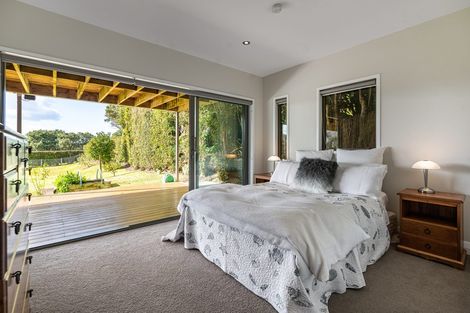 Photo of property in 31 Swann Beach Road, Stanmore Bay, Whangaparaoa, 0932