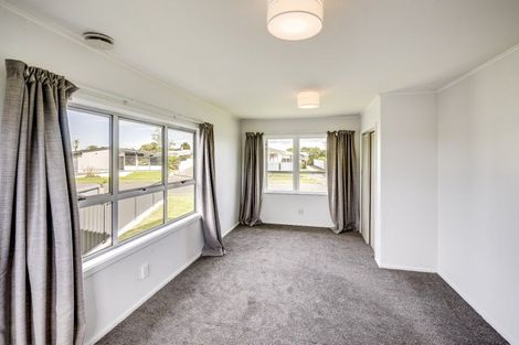 Photo of property in 56 Oldham Avenue, Onekawa, Napier, 4110