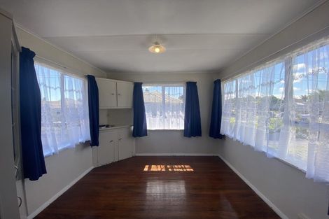Photo of property in 13 Upjohn Street, Brooklands, New Plymouth, 4310