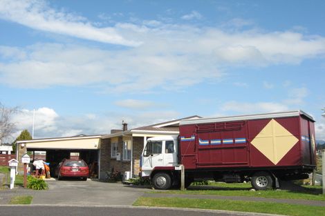 Photo of property in 28 Marchant Place, Westown, New Plymouth, 4310