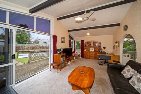 Photo of property in 166 Brecon Road, Stratford, 4332