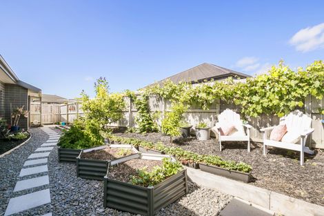 Photo of property in 2 Mirabell Place, Patumahoe, Pukekohe, 2679