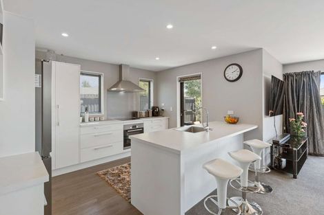 Photo of property in 5 Koreke Lane, Halswell, Christchurch, 8025