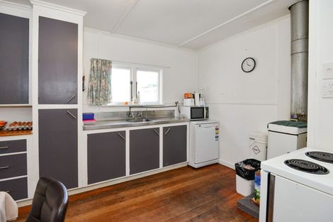 Photo of property in 1383 Kereru Road, Maraekakaho, Hastings, 4171
