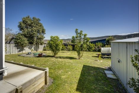 Photo of property in 138 North Shore Road, Eskdale, Napier, 4182