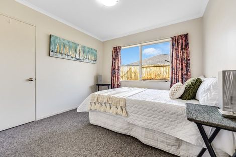 Photo of property in 2 Wentworth Drive, Rototuna North, Hamilton, 3210